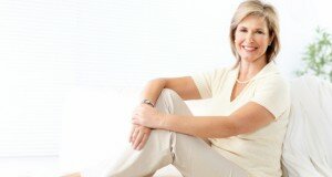 Климаксы у женщин: симптомы, возраст, лечение, народные рецепты